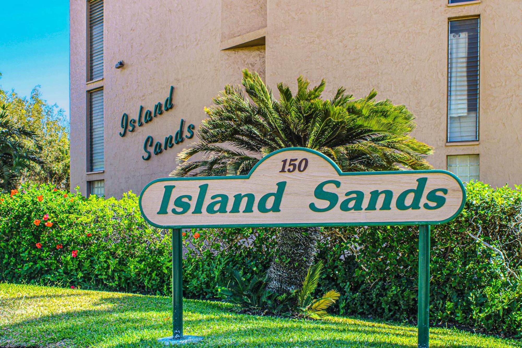 Island Sands Resort Maui Room photo