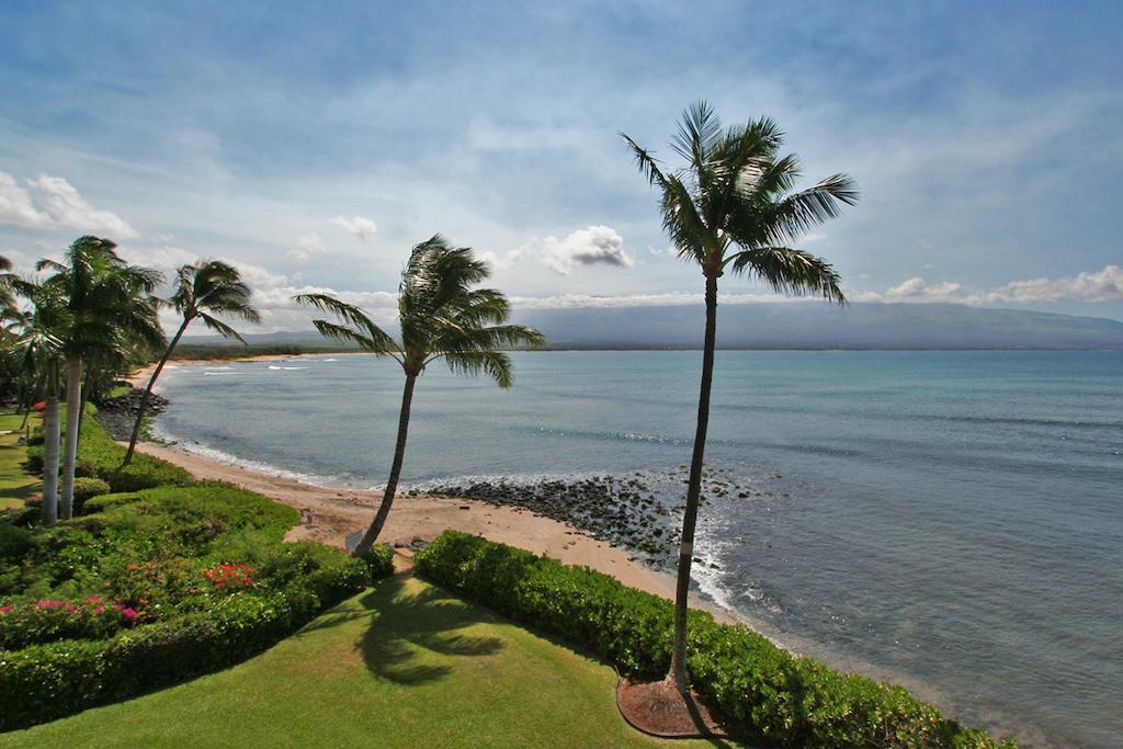 Island Sands Resort Maui Room photo